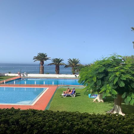 Comodoro, situado en frente del mar Apartamento Los Cristianos  Exterior foto
